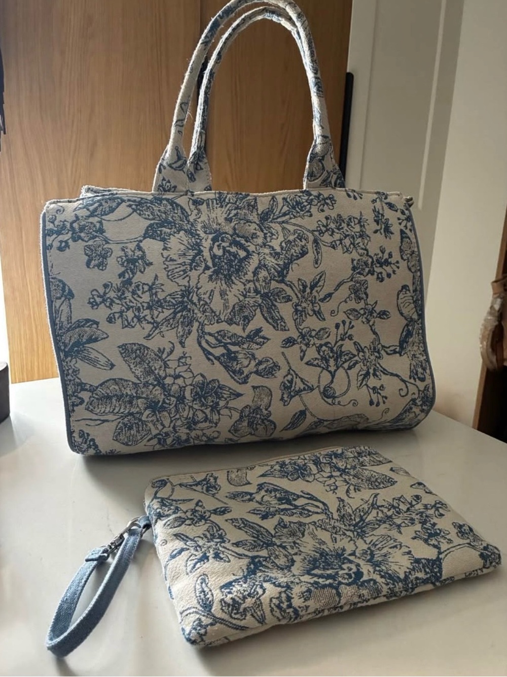 Canvas Floral Tote and Wristlet Set - Blue and Cream